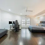 Gold Coast Villa Next To Oak Street Beach