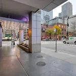 Blueground River North Gym Pool Wd Doorman Chi-1095