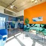 Mccormick Place 2B-2B Family Unit With Optional Parking And Gym Access Sleeps Up To 8