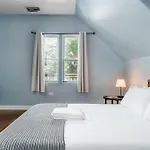 Flexhome Logan Square Penthouse S3 - Parking+Patio