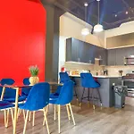 Mccormick Place Spacious Family Heaven 3Br-2Ba That Sleeps Up To 10 Guests With Optional Parking And Gym Access