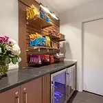 Best Western Plus Hawthorne Terrace Hotel