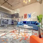 Mccormick Place Amazing 2B-2B With City View And Optional Parking For Up To 8 Guests