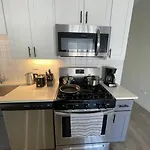 Elegant 4 Bedroom Luxury Oasis In Chicago\'S Thriving Downtown