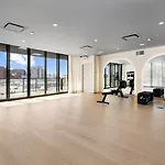 Blueground Medical District 3Bd Apartment Chi-1112