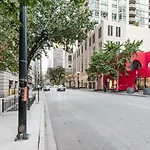 River N 1Br W Gym Lounge Roof 1 Block To L Chi-660