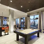W Loop Studio W Pool Gym Nr Restaurant Row Chi-264