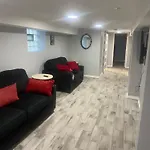 Charming 5 Bedrooms 2 Bathrooms