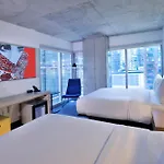 Aloft Chicago Mag Mile