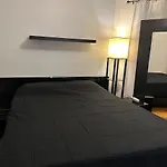 Entire Apt In Heart Of Chicago
