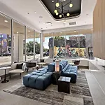 Luxurious 3Bd Penthouse L Private Patio L Gym L Stunning Rooftop
