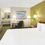 Chicago Lake Shore Hotel