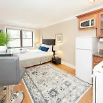 Classic Studio In Gold Coast By Sonder