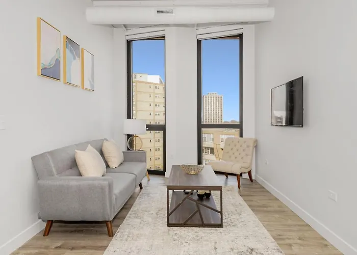 Chic Modern 2 Bedroom Suite With Gym, Garage And Meeting Room By Stay Gia