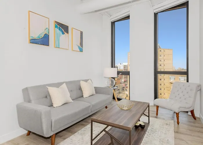 Chic 2Br Suite W Gym & Meeting Room By Stay Gia