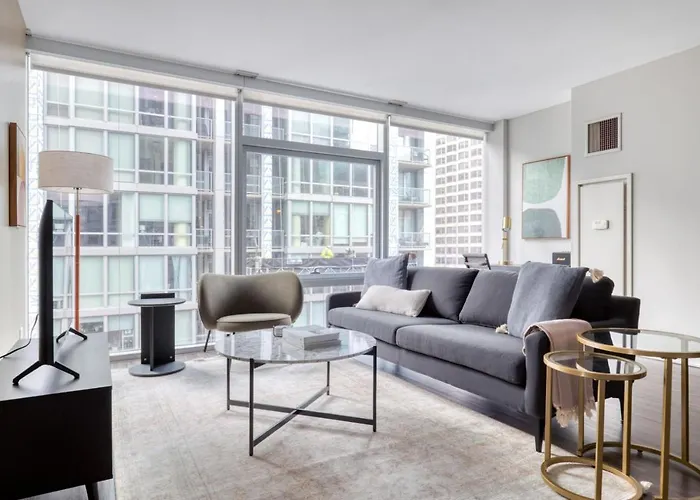 Streeterville 2Br W Pool Gym Nr Riverwalk Chi-880