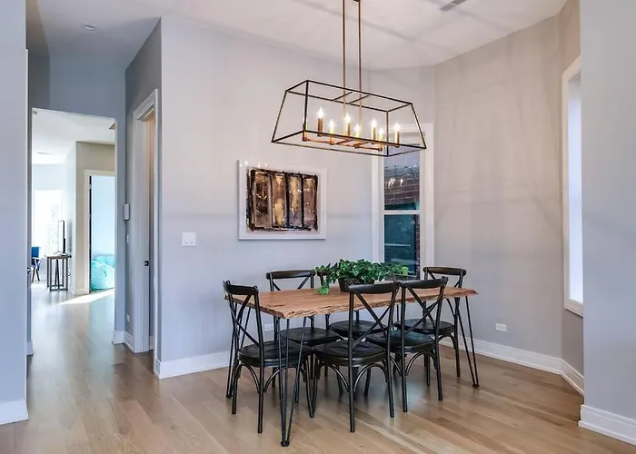 Immaculate Brand New Penthouse Chicago