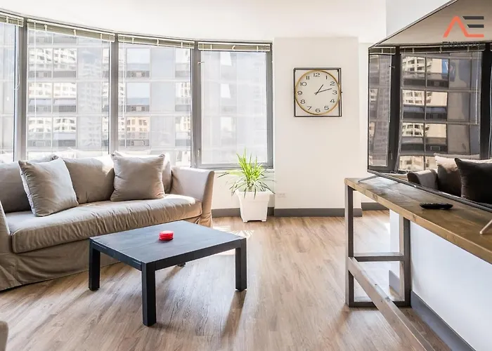 Envitae 2Br Vibrant High-Rise Penthouse