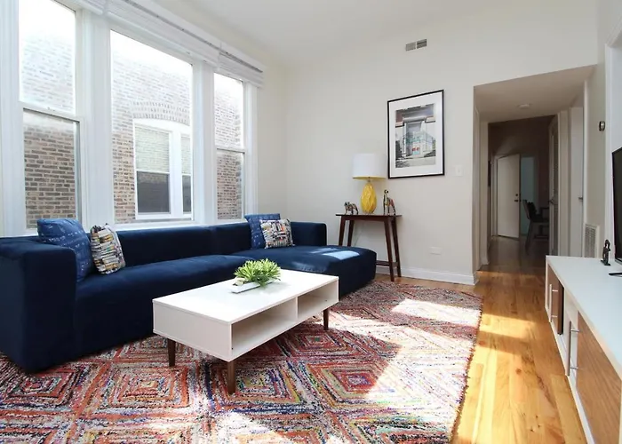 Frontdesk Wicker Park 2 Bedroom Apt With Laundry
