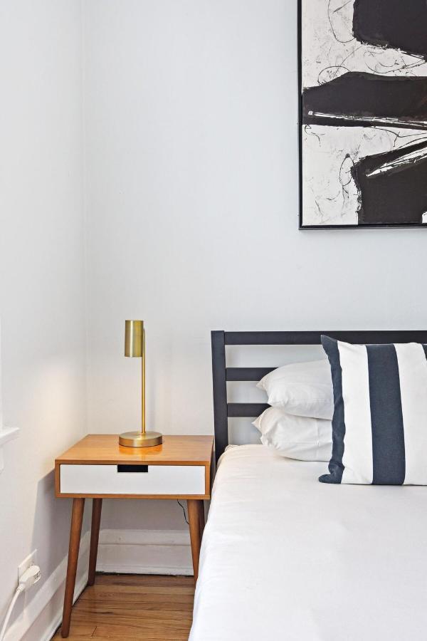 1br Modern Close To Shops & Restaurants - Belmont C6