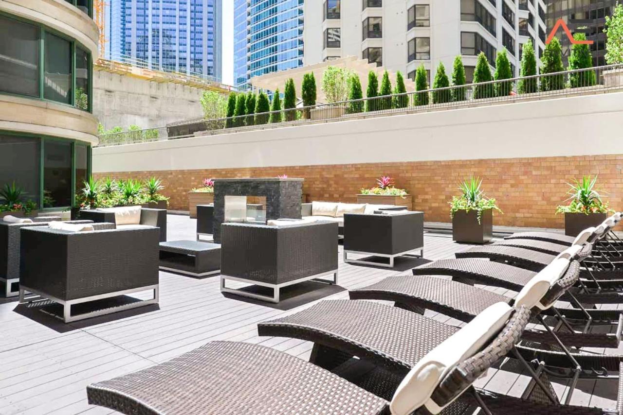 Envitae 2br Vibrant High-rise Penthouse Apartment *