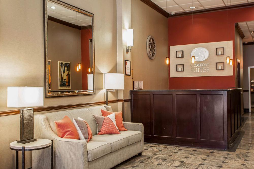 Comfort Michigan Avenue Hotel 3*