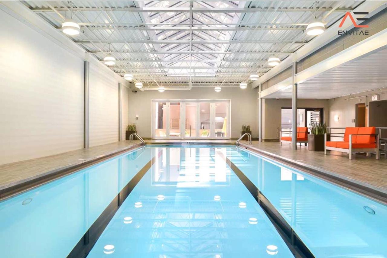 Envitae 2br Vibrant High-rise Penthouse Apartment