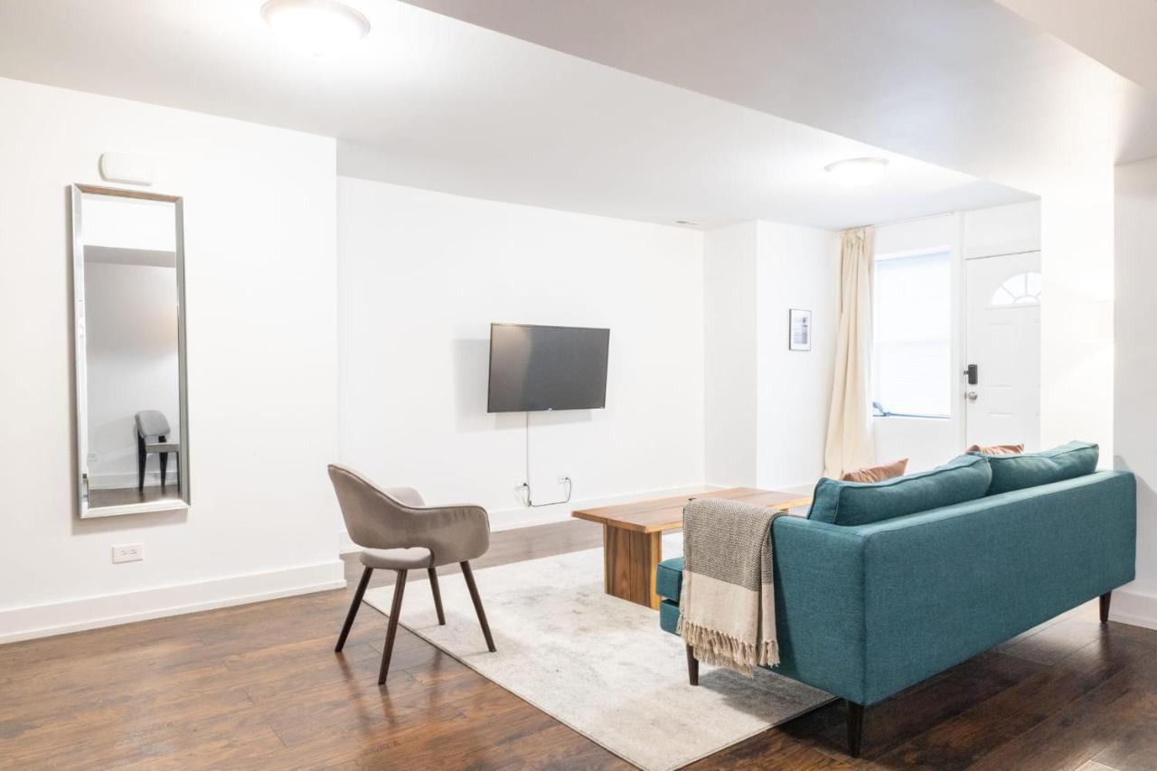 Cozy West Town 2br With Full Kitchen By Zencity Apartment Chicago