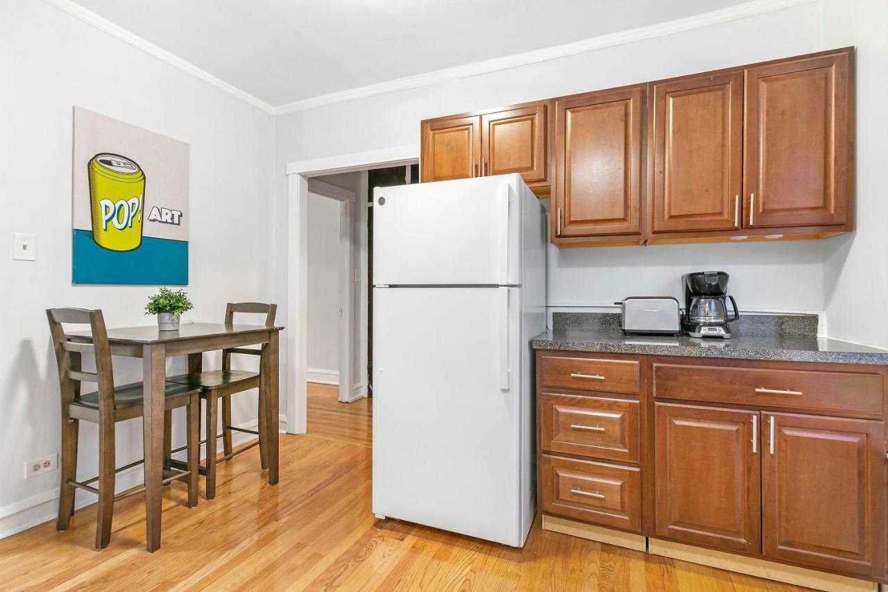 Ideal 1br In Popular Spot With Full Kitchen - Marshfield E2 Apartment Chicago
