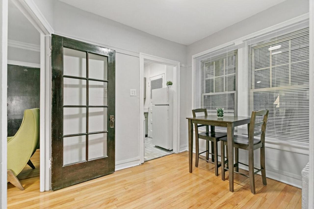 1br Modern Lakeview Close To Dining - Oakdale 2s Apartment Chicago
