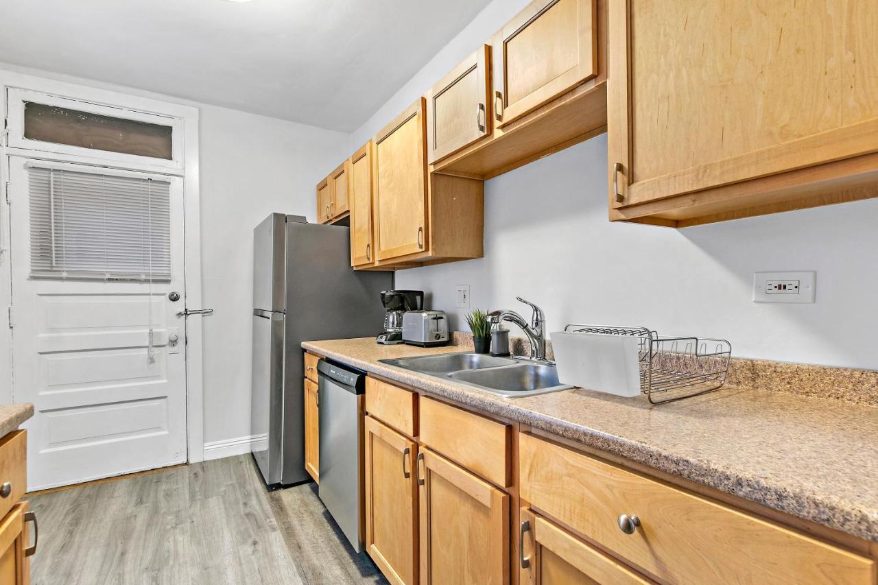 Vibrant 1br In Roscoe Village - Marshfield N3 Apartment *