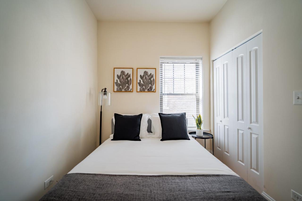 3-bedroom Gem With In-unit Laundry - Lawndale 1 & 2 Rep * Chicago