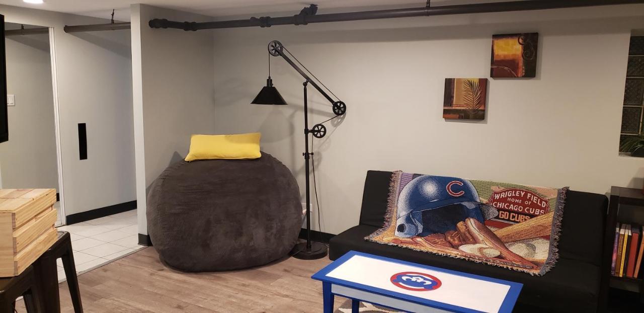 Wrigleyville Oasis Chicago