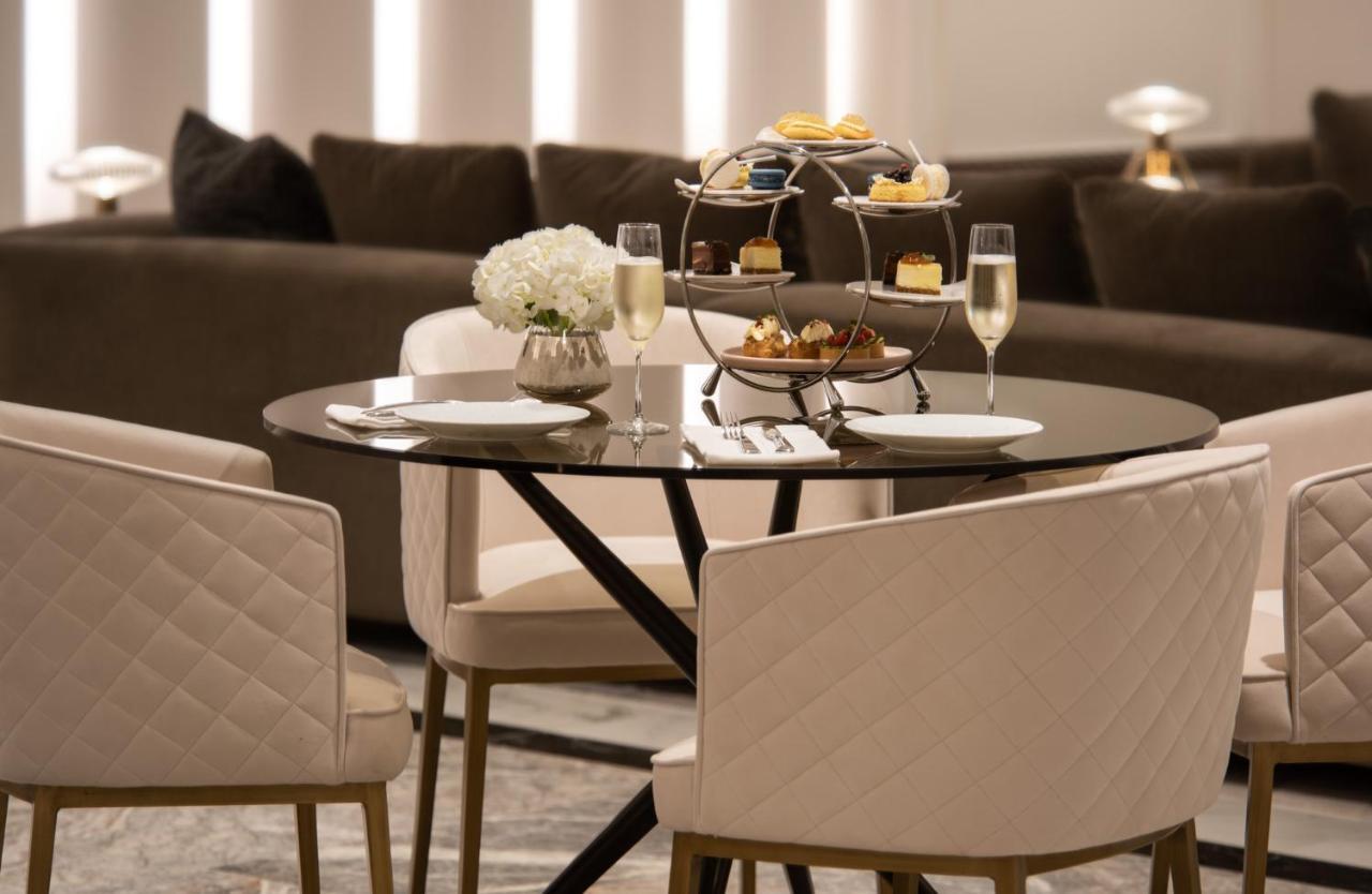 Four Seasons 5*