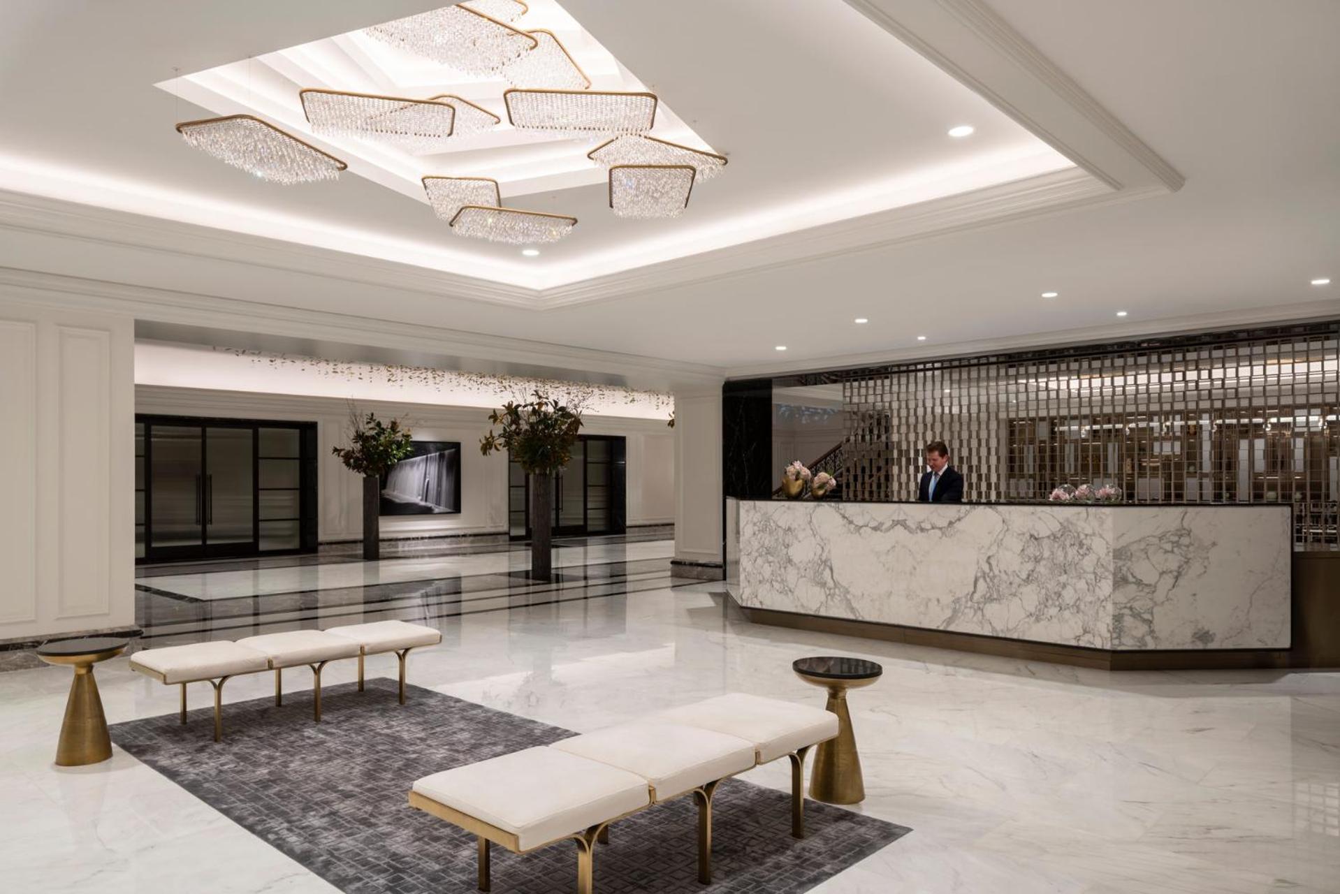 Four Seasons 5*