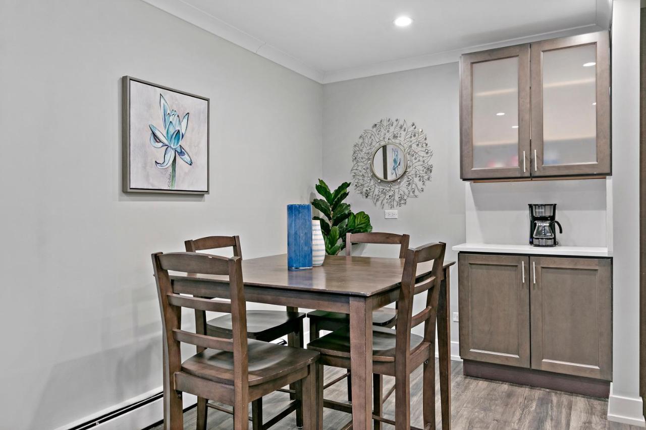 Modern & Stylish 1br Apt In The Center Of Lakeview - Oakdale 209 Rep Apartment *