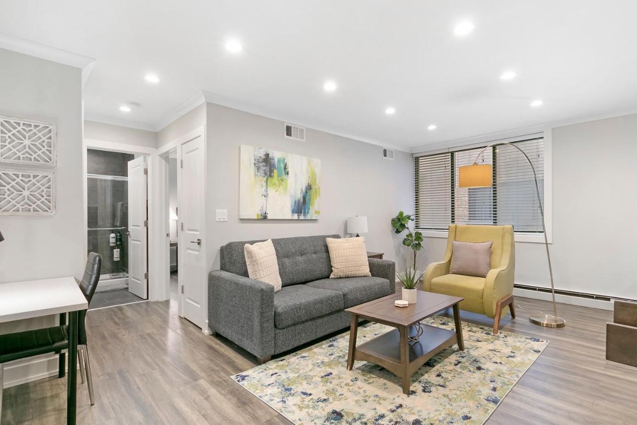 Modern & Stylish 1br Apt In The Center Of Lakeview - Oakdale 209 Rep *