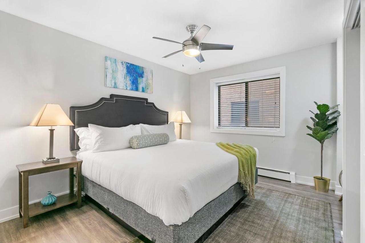 Modern & Stylish 1br Apt In The Center Of Lakeview - Oakdale 209 Rep * Chicago