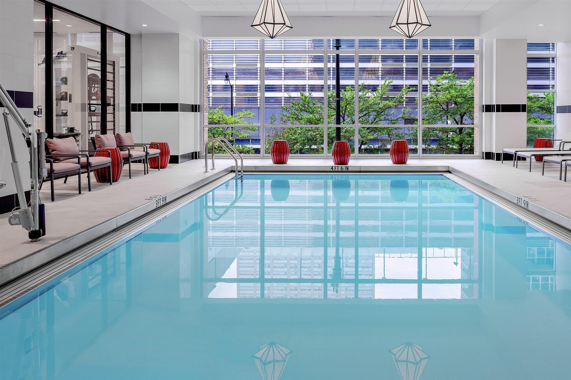 Hampton Mccormick Place Hotel