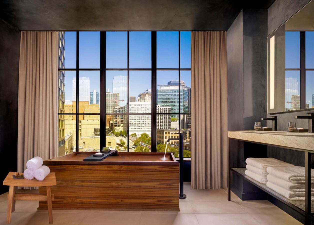Nobu 5* Chicago