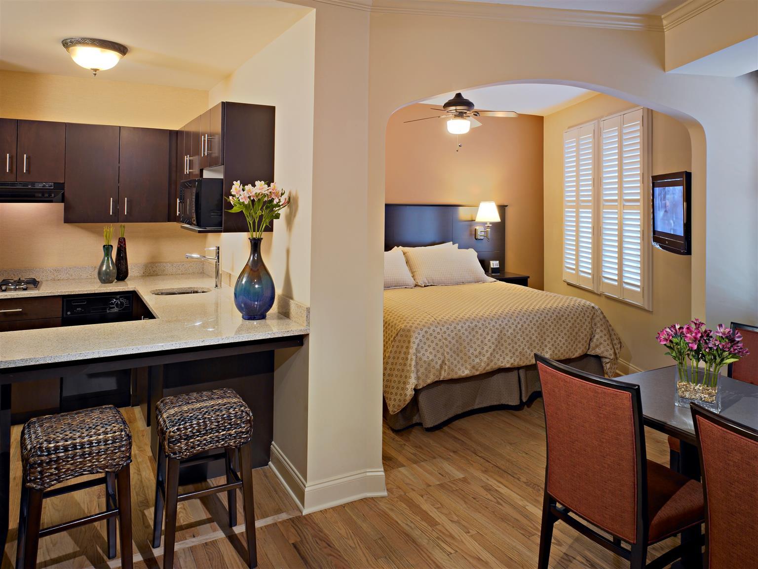 Western Hawthorne Terrace Hotel Chicago