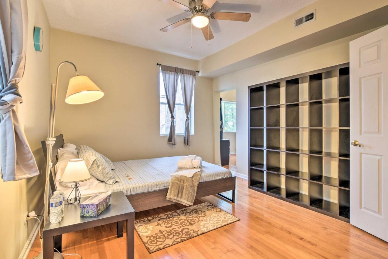 Apartment Modern About 9 Miles To Downtown! Chicago