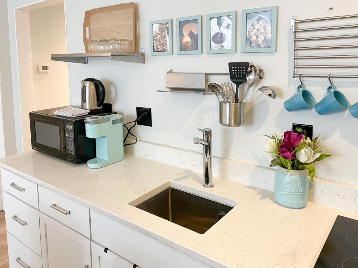 Apartment Wrigleyville Friends Unit - 5bdrm Chicago