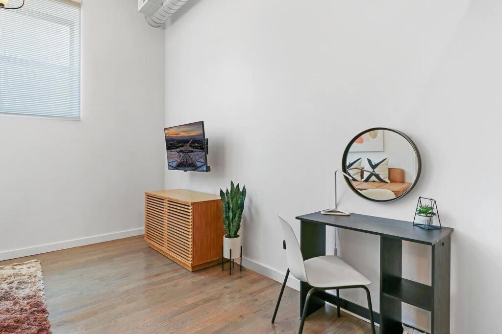 Apartment Perfect 1br Apt In The City, Close To Everything - 205 *