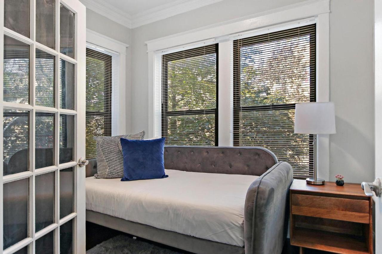 Apartment Comfy And Chic 2br Apt Close To Shops - Sunnyside 2f Chicago