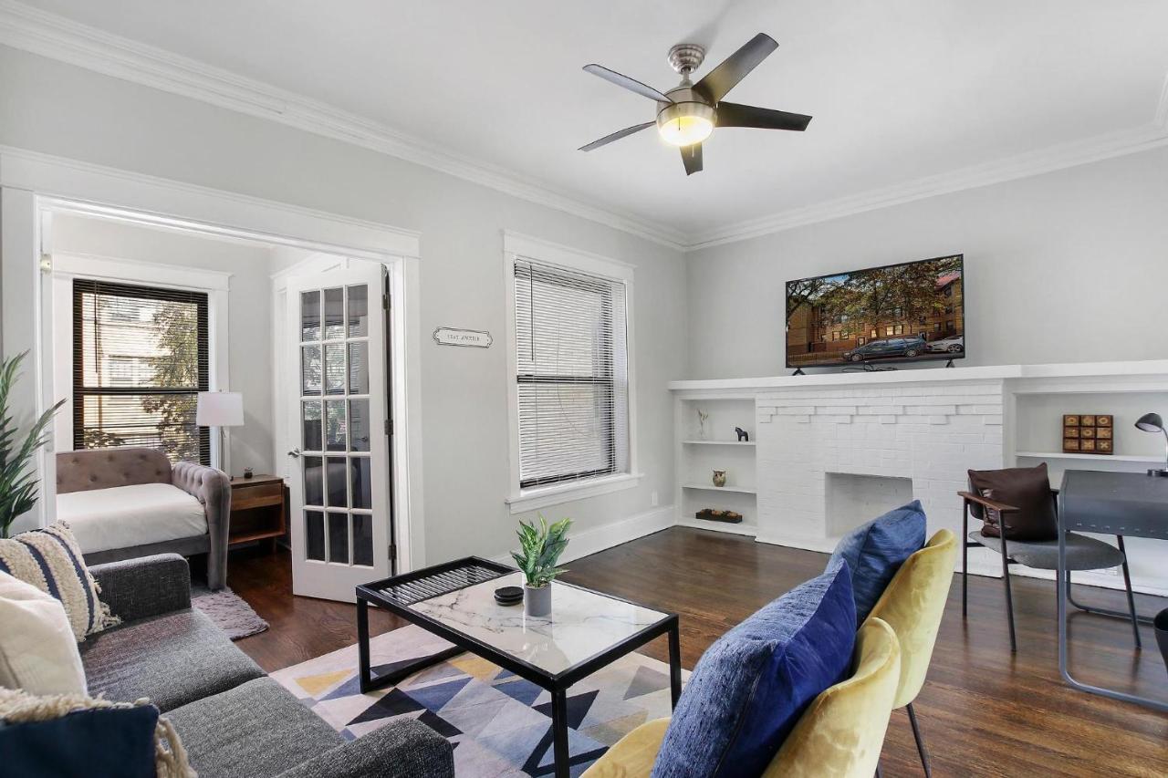 Comfy And Chic 2br Apt Close To Shops - Sunnyside 2f Apartment *