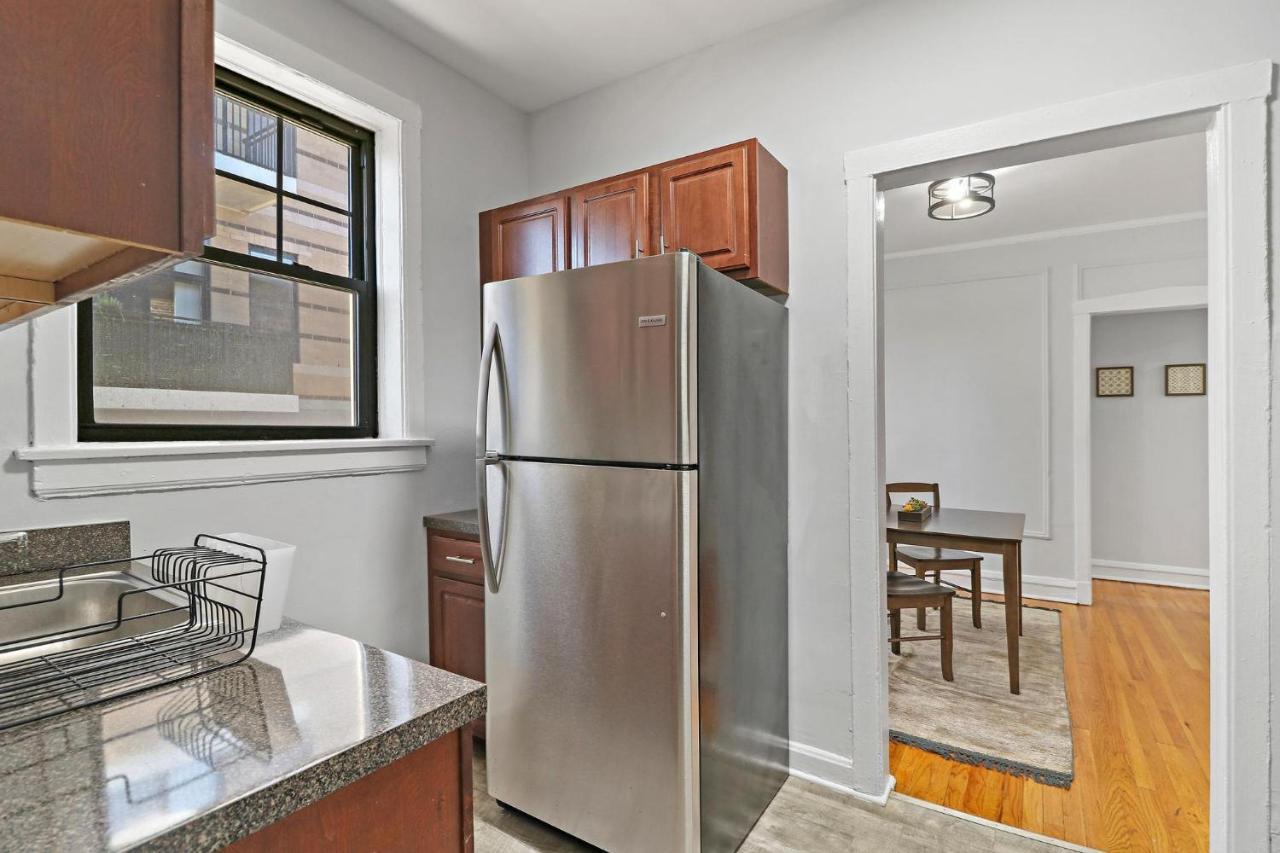 Warm & Cozy 1br In - Belmont J4
