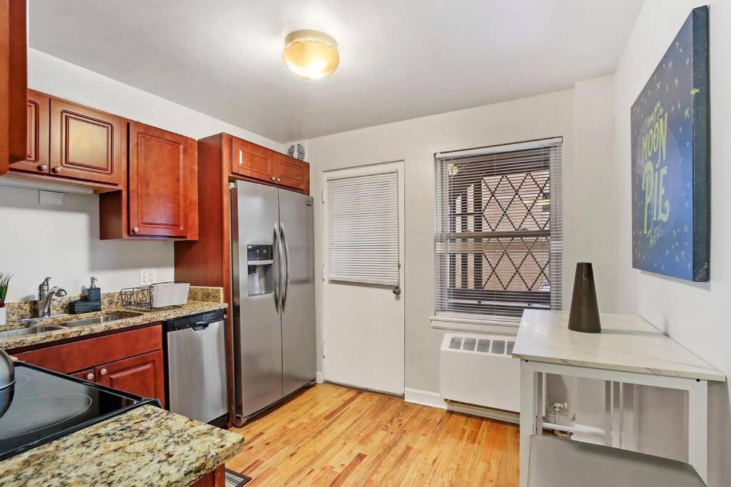1br Cozy Apt With Serene Local Vibe - Foster 1n & 2n *