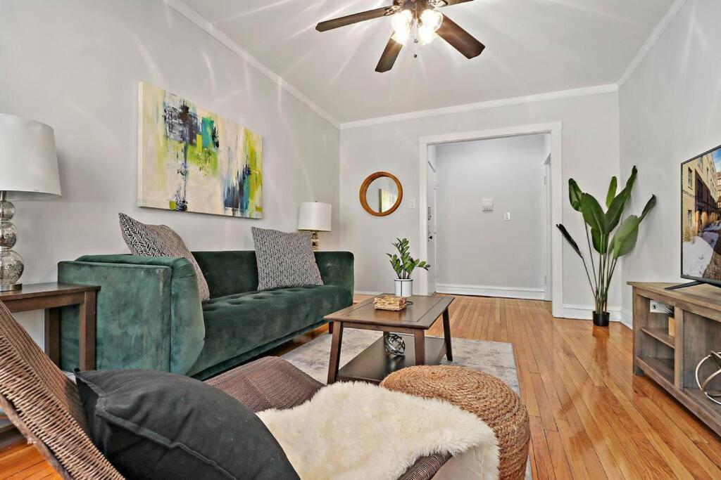 1br Beautifully Furnished Apt With King-sized Bed - Marshfield W2 Apartment *