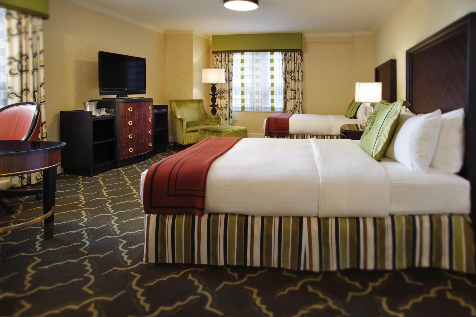 The Palmer House Hilton 4*
